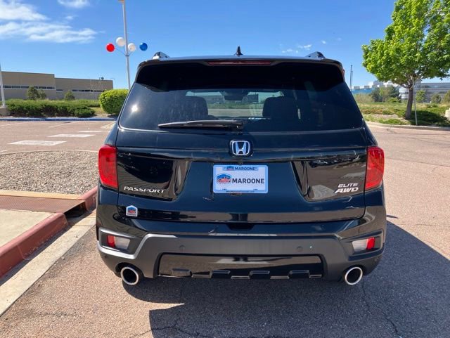 Used 2023 Honda Passport Elite image 11