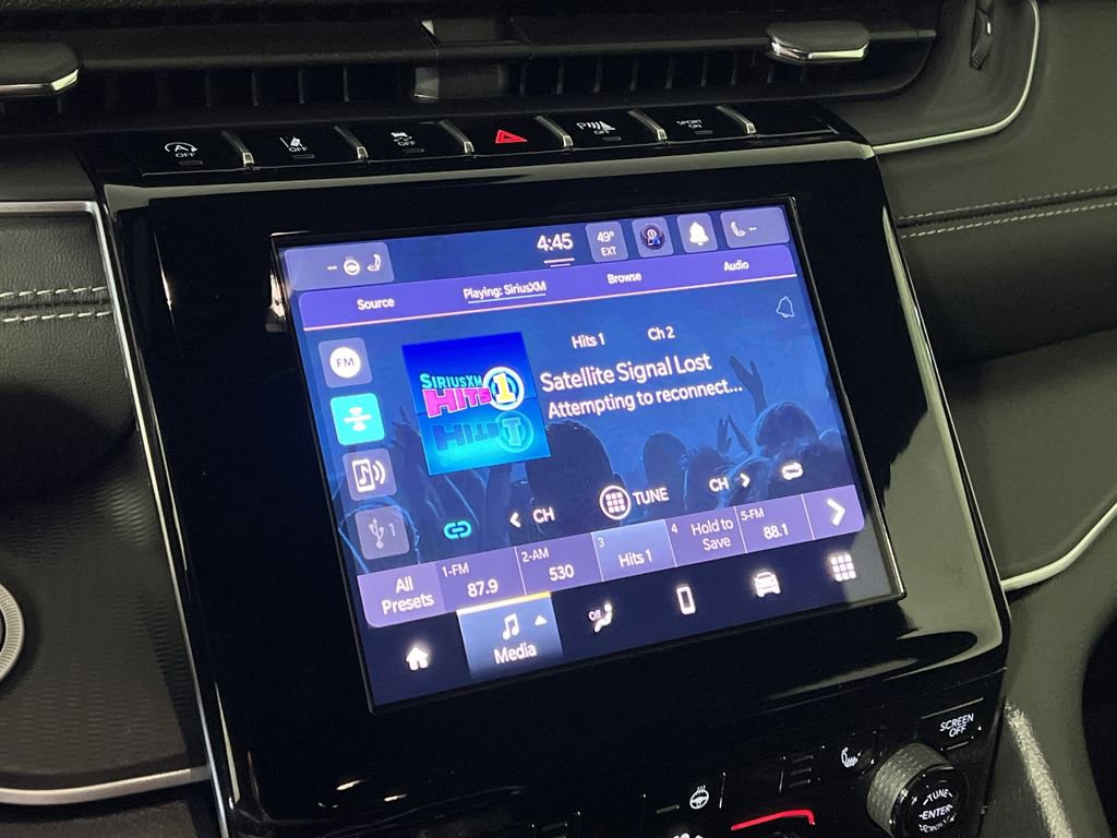 New 2025 Jeep Grand Cherokee Laredo image 22