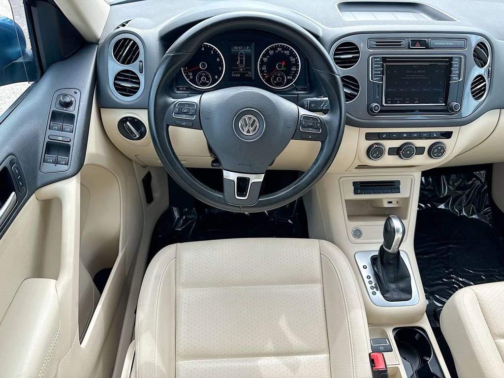 Used 2017 Volkswagen Tiguan S image 15