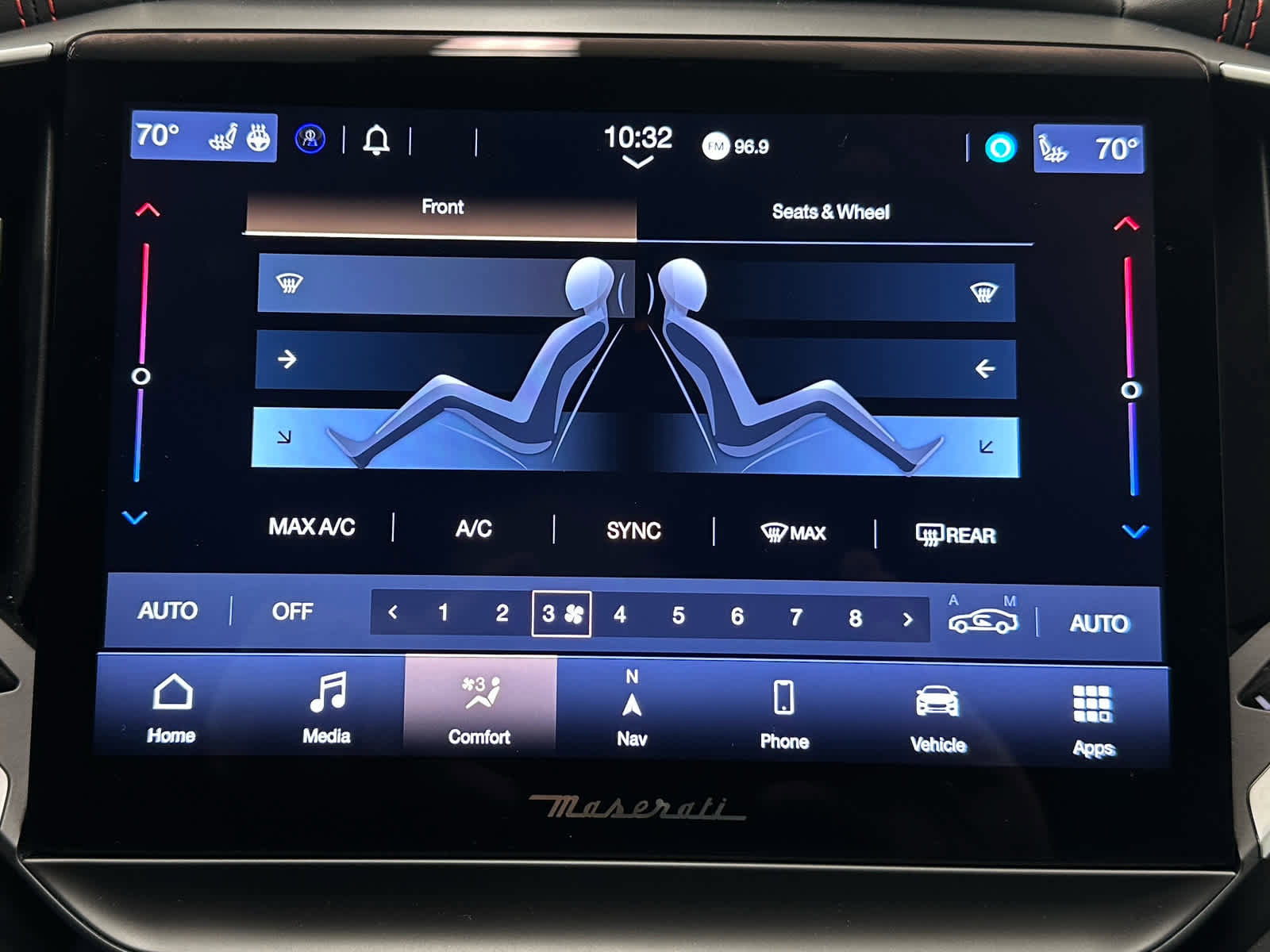 Used 2022 Maserati Ghibli Trofeo image 32