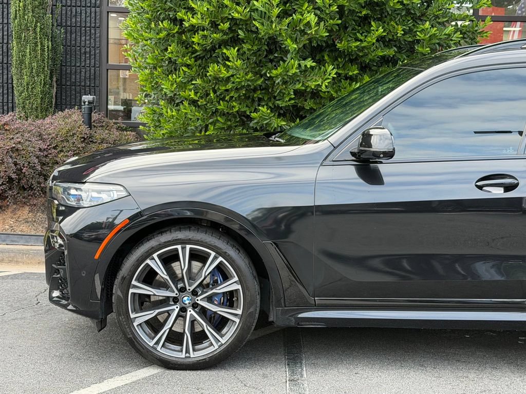 Used 2020 BMW X7 M50i AWD/4WD image 11
