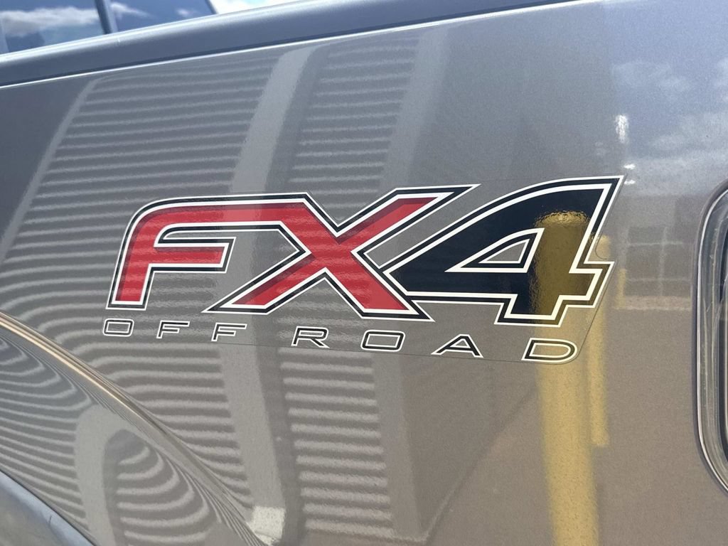 Used 2013 Ford F150 FX4 w/ Luxury Equipment Group AWD/4WD image 9