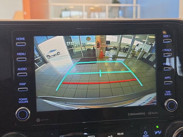 Used 2022 Toyota Highlander XLE image 17