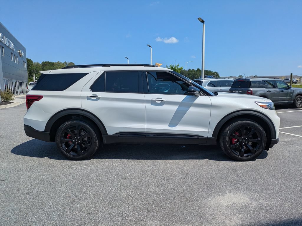 Certified 2024 Ford Explorer ST w/ Equipment Group 401A AWD/4WD video 3