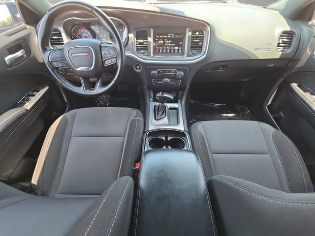 Used 2020 Dodge Charger SXT w/ Blacktop Package RWD image 20