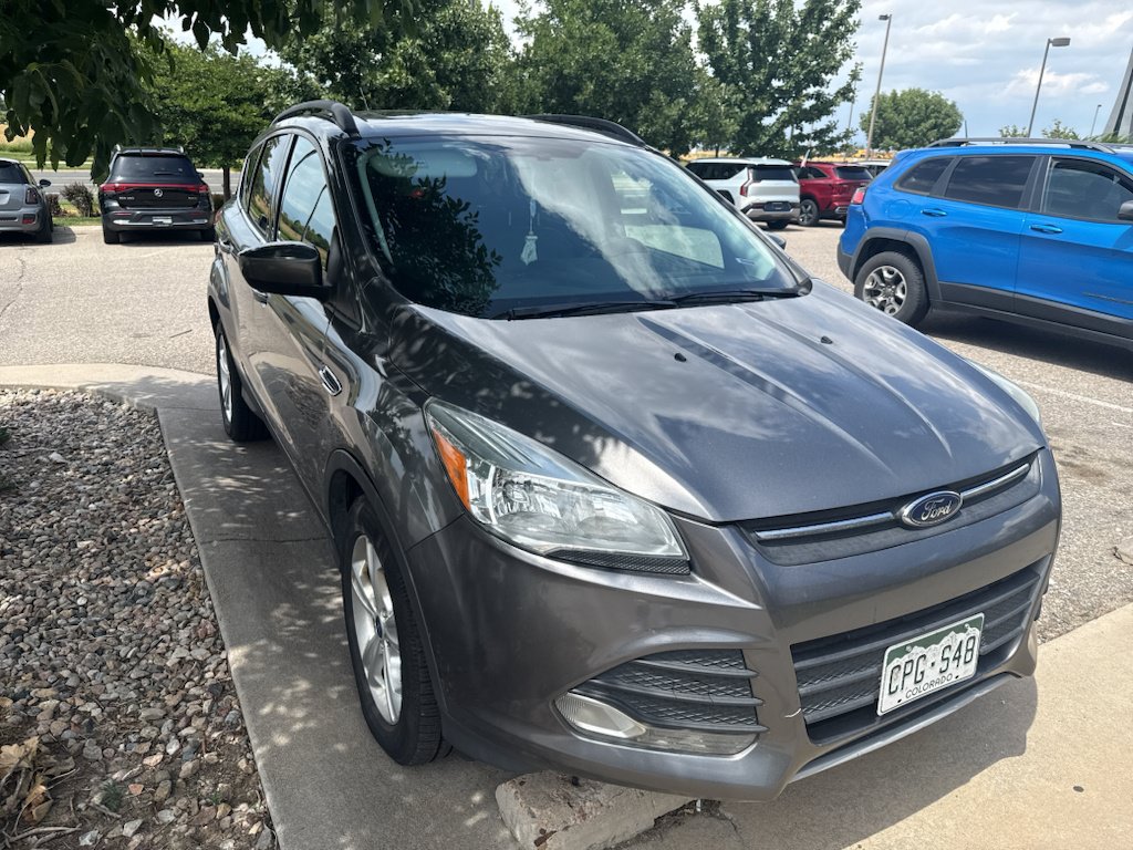 Used 2014 Ford Escape SE w/ Equipment Group 201A AWD/4WD image 1