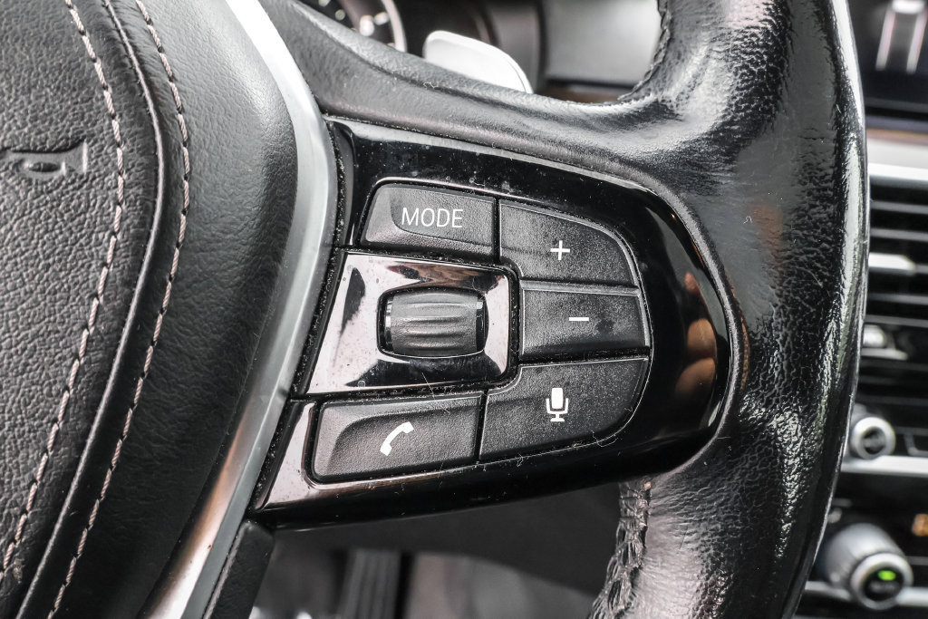 Used 2019 BMW 530i xDrive w/ Convenience Package AWD/4WD image 23
