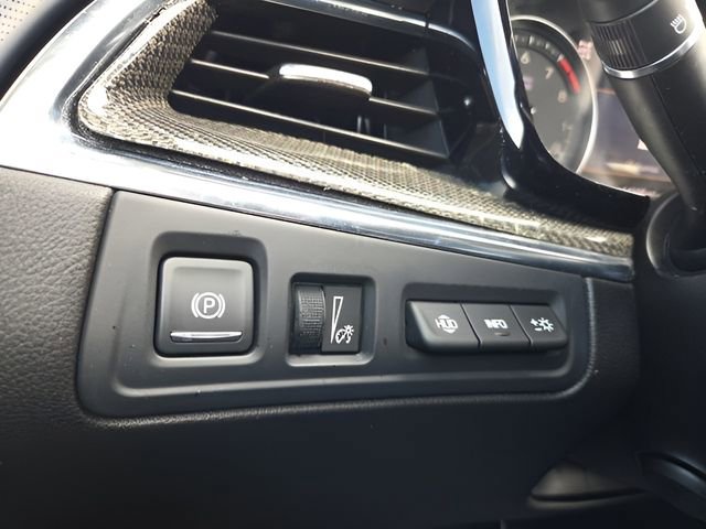 Used 2021 Cadillac XT5 Sportv w/ LPO, ONYX Package AWD/4WD image 24