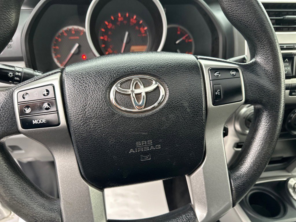 Used 2013 Toyota 4Runner SR5 w/ Convenience Pkg image 21
