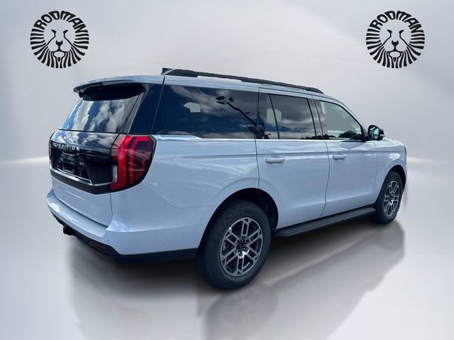 New 2026 Ford Expedition Active image 5