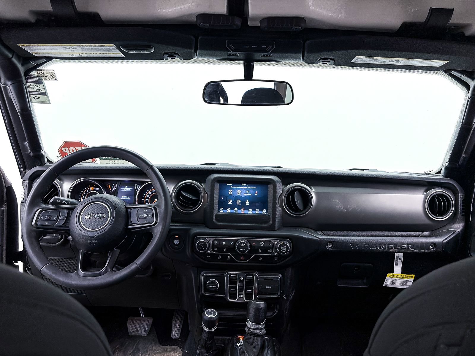 Used 2023 Jeep Wrangler Unlimited Sport AWD/4WD image 26