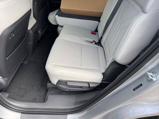 New 2026 Hyundai Santa Fe SEL FWD image 12