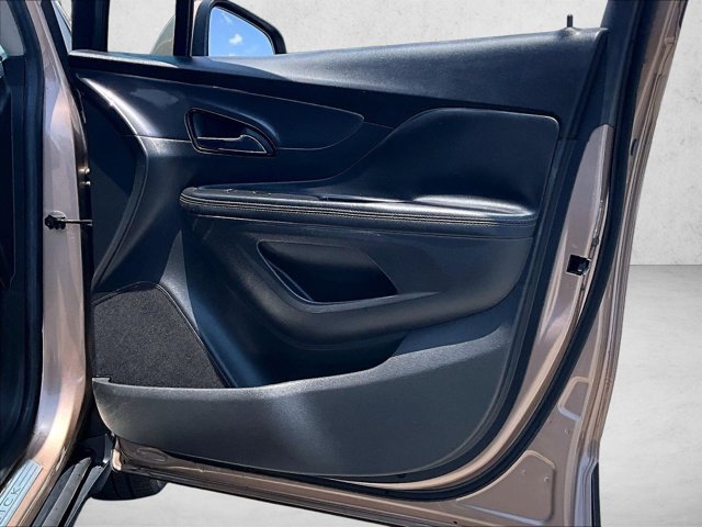 Used 2019 Buick Encore Preferred FWD image 19