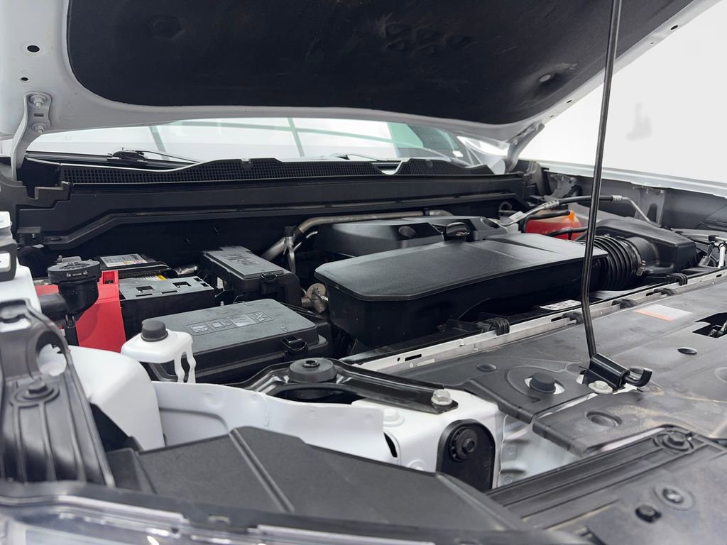 Used 2024 GMC Canyon AT4 w/ AT4 Premium Package image 13