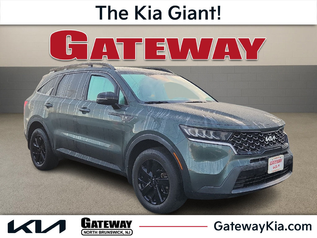 Certified 2022 Kia Sorento S AWD/4WD image 1