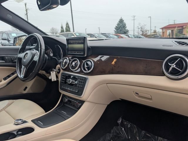 Used 2014 Mercedes-Benz CLA 250 image 21