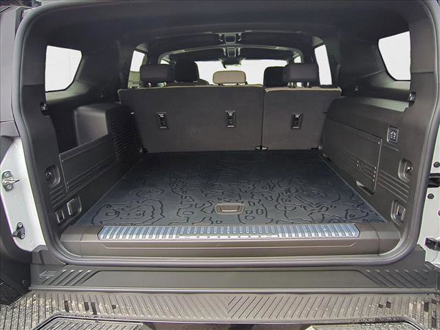 New 2026 GMC Hummer EV SUV image 8