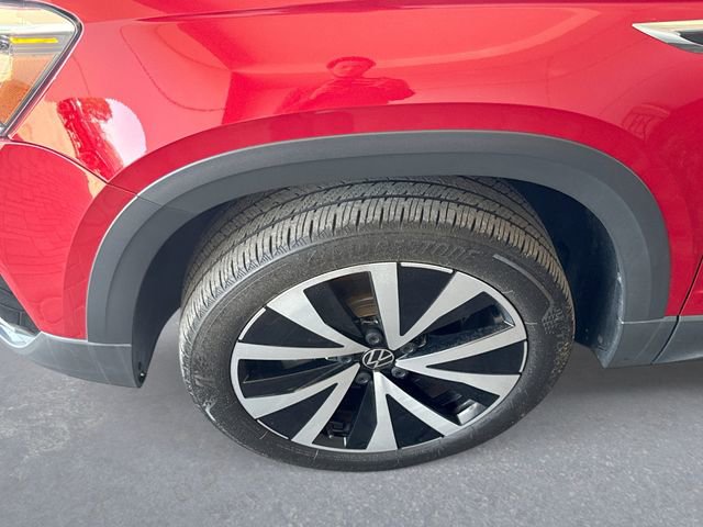 Used 2022 Volkswagen Taos SE image 10