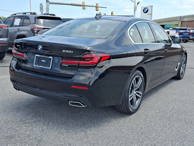 Used 2023 BMW 530i xDrive w/ Premium Package AWD/4WD image 6