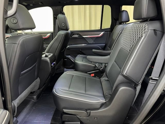 Used 2026 GMC Acadia Denali w/ Super Cruise Package AWD/4WD image 18