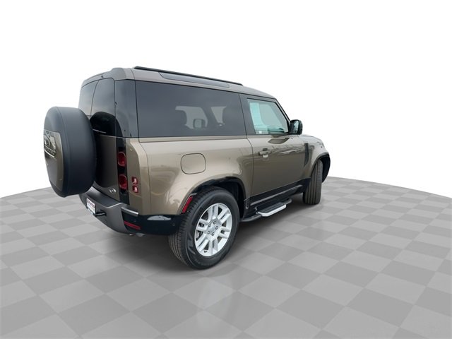 Used 2022 Land Rover Defender 90 X-Dynamic HSE image 8