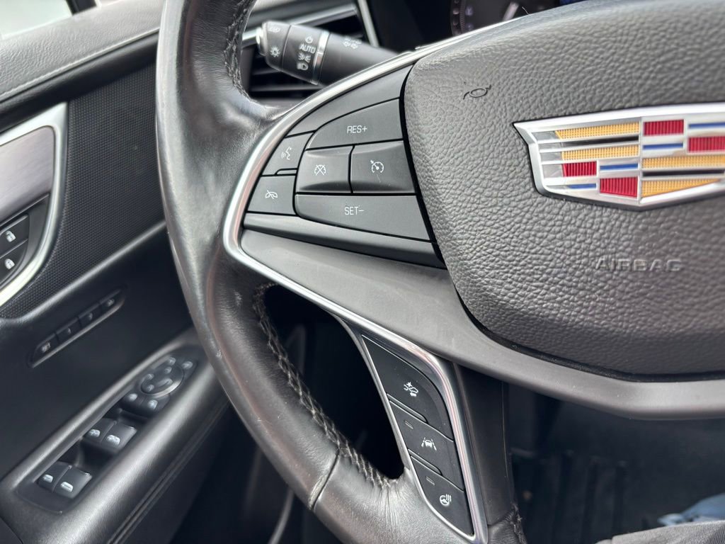 Used 2017 Cadillac XT5 Luxury w/ Driver Awareness Package image 36