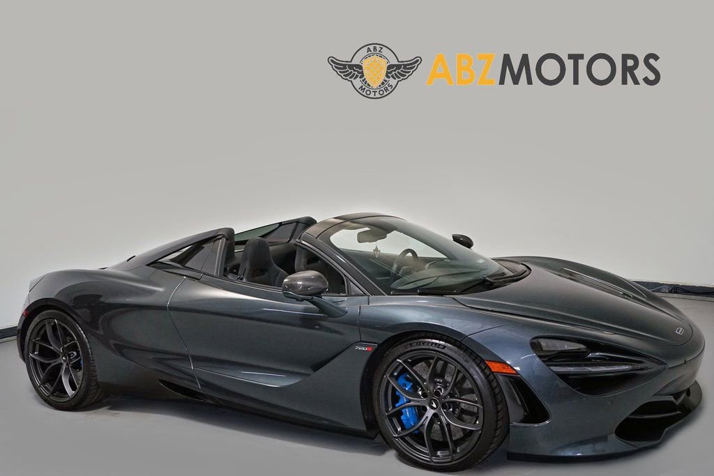 Used 2020 McLaren 720S Spider image 1