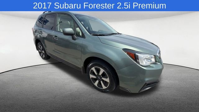 Used 2017 Subaru Forester 2.5i Premium w/ All-Weather Package AWD/4WD image 10