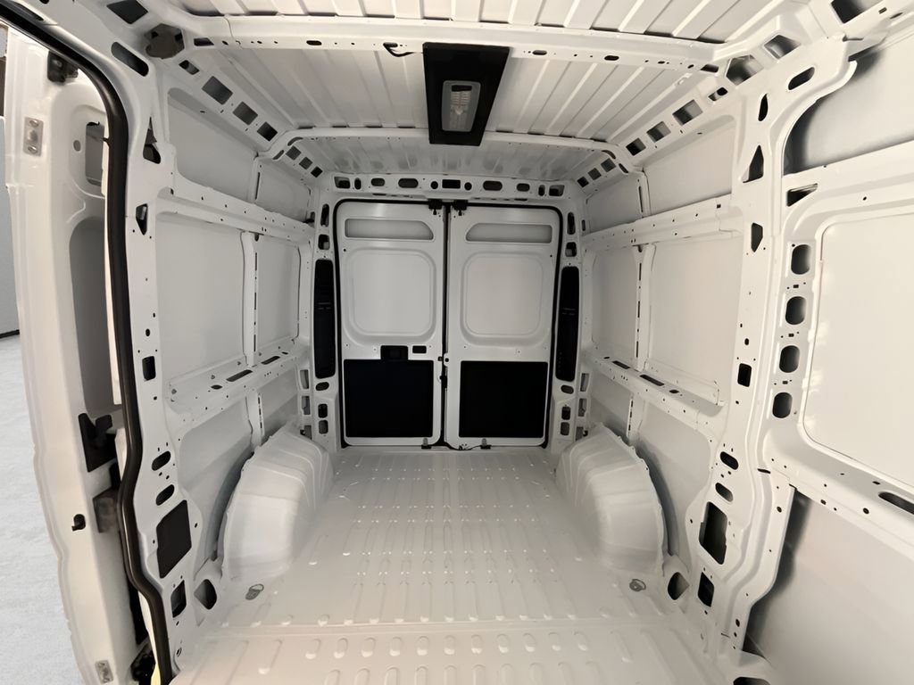 New 2026 RAM ProMaster 2500 w/ Convenience Group image 8