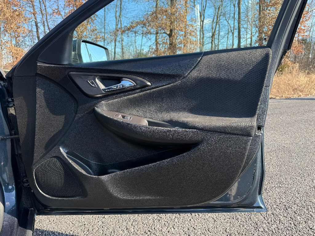 Used 2019 Chevrolet Malibu LT image 27