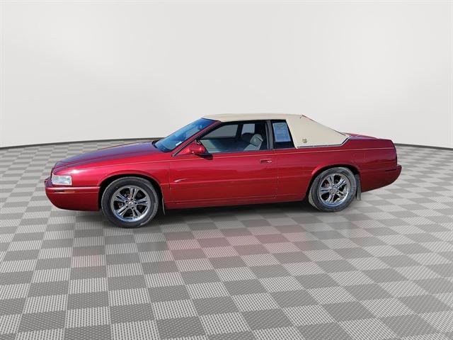 Used 2000 Cadillac Eldorado Touring image 4
