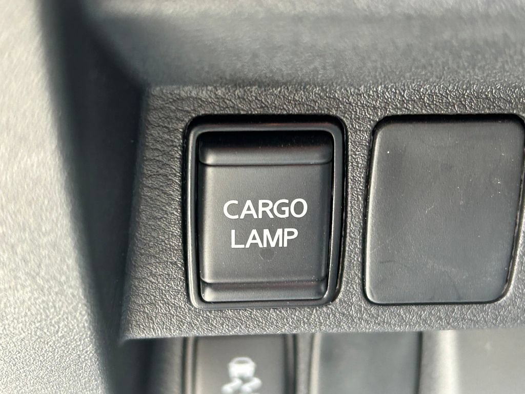 Used 2024 Nissan Frontier SV RWD image 23