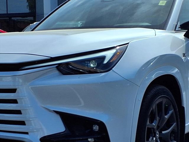 New 2026 Lexus TX 500h AWD image 13