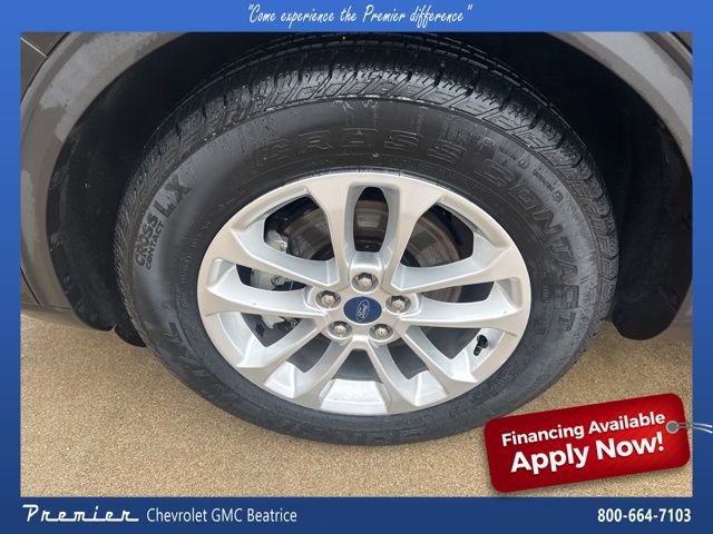 Used 2020 Ford Escape SE image 11