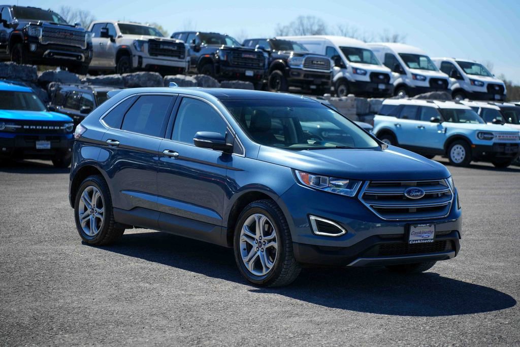 Used 2018 Ford Edge Titanium w/ Equipment Group 301A AWD/4WD image 3