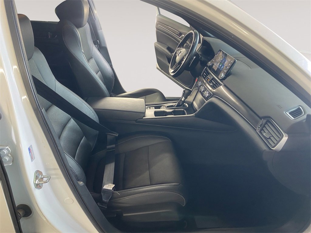 Used 2020 Honda Accord Sport image 15