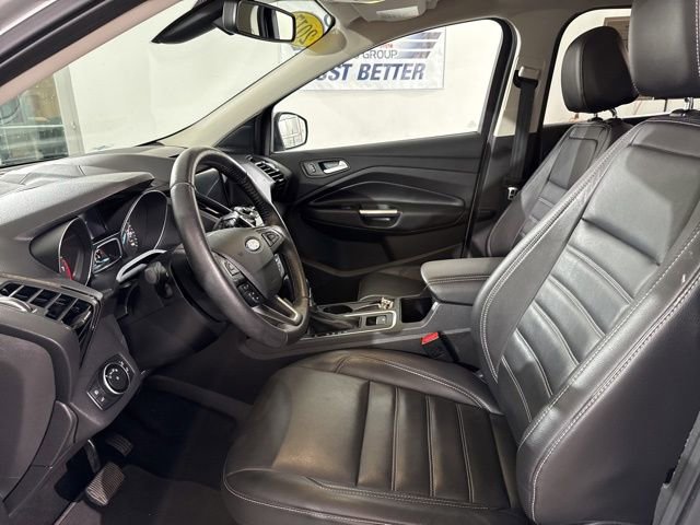 Used 2017 Ford Escape Titanium image 24