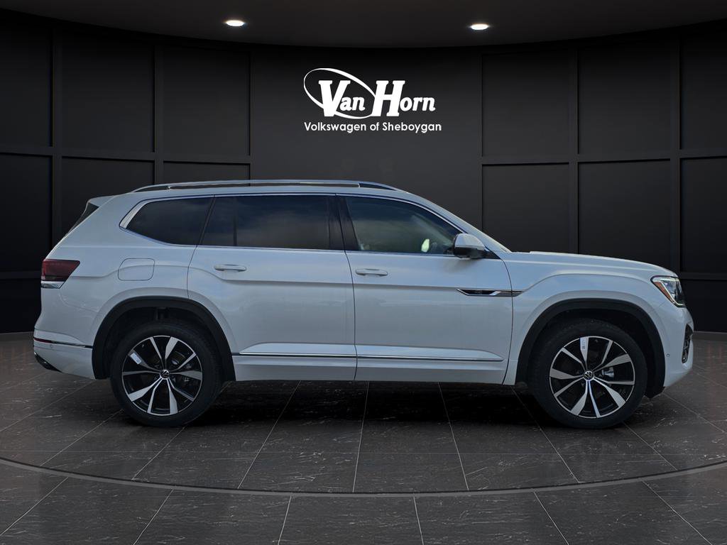 New 2026 Volkswagen Atlas SEL Premium R-Line AWD/4WD image 2
