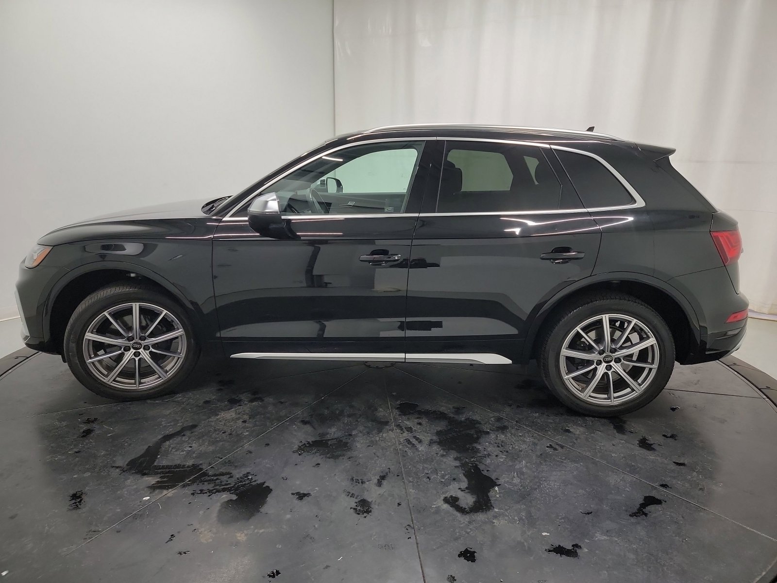 Used 2023 Audi SQ5 Premium Plus AWD/4WD image 4