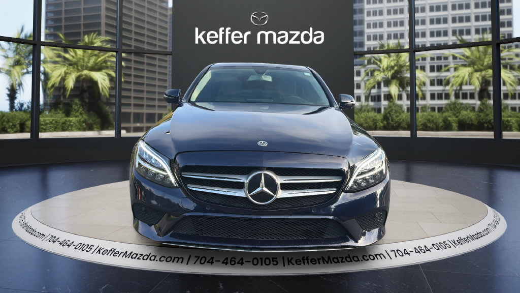 Used 2020 Mercedes-Benz C 300 Sedan image 2