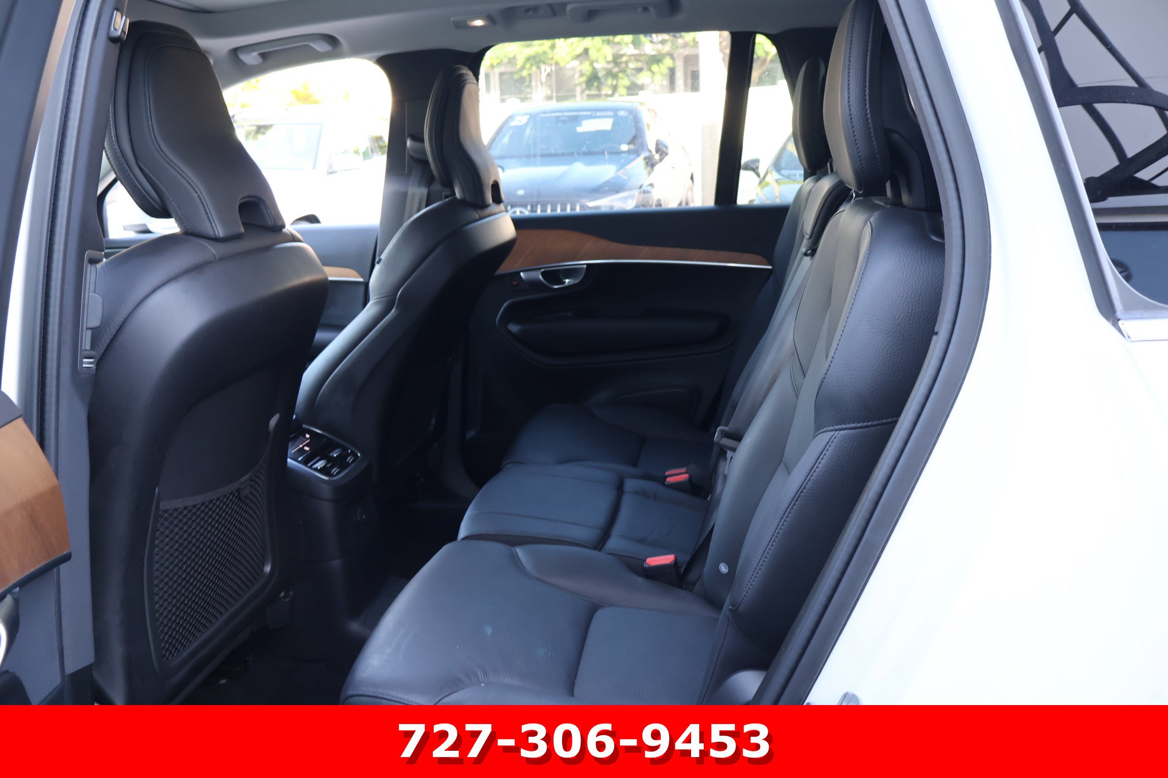 Used 2024 Volvo XC90 T8 Plus w/ Protection Package Premier AWD/4WD image 17