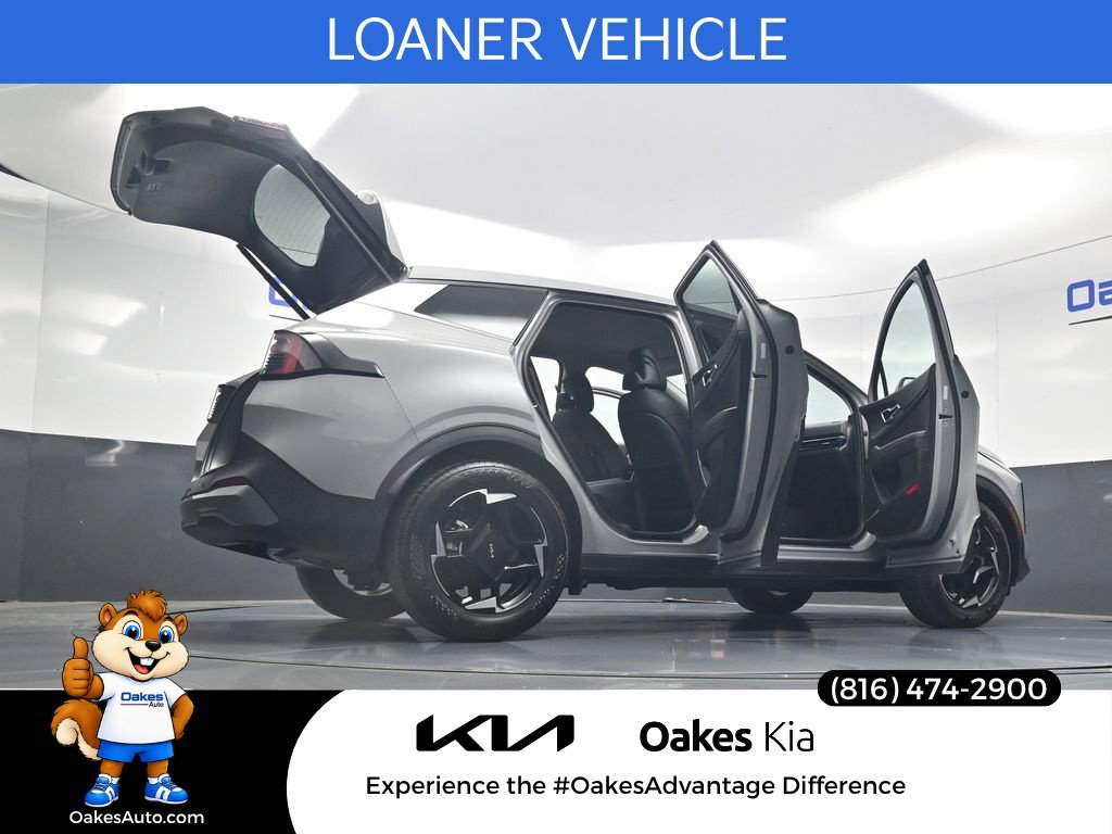 Certified 2026 Kia Sportage EX FWD image 60