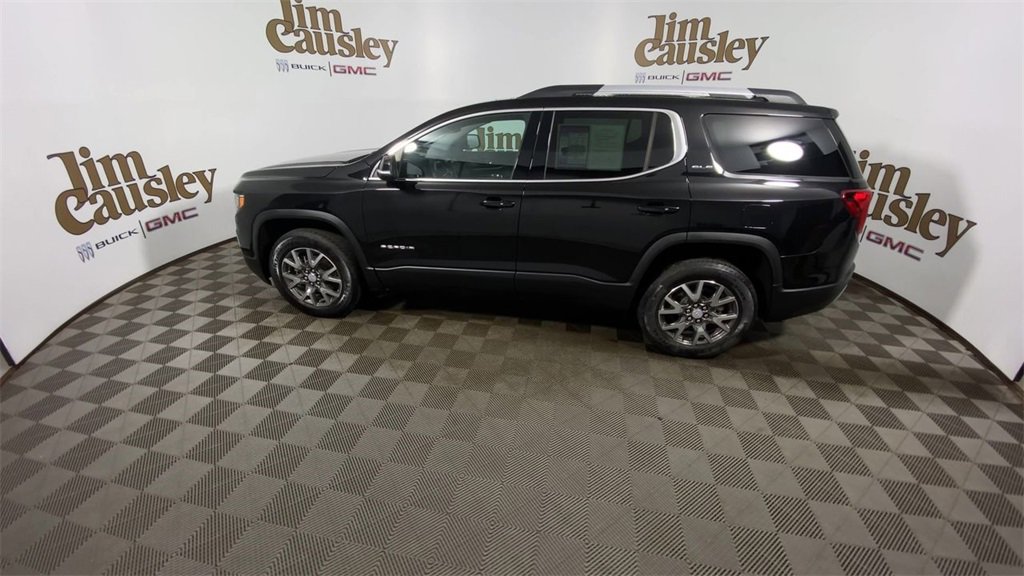 Used 2023 GMC Acadia SLE w/ Driver Convenience Package image 5