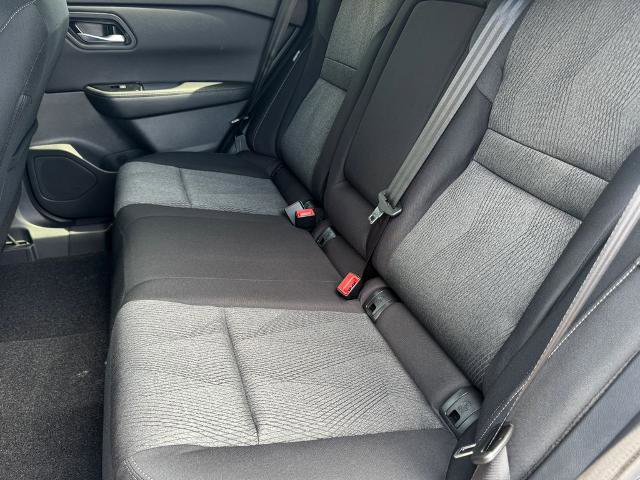 Certified 2026 Nissan Rogue SV image 14