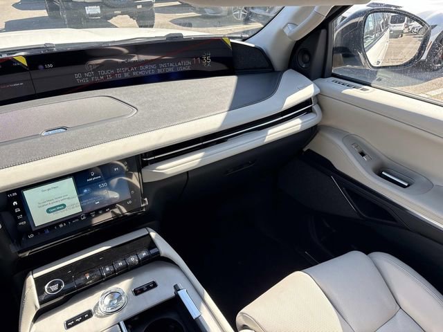 New 2026 Lincoln Navigator L Reserve w/ Jet Appearance Package AWD/4WD image 15