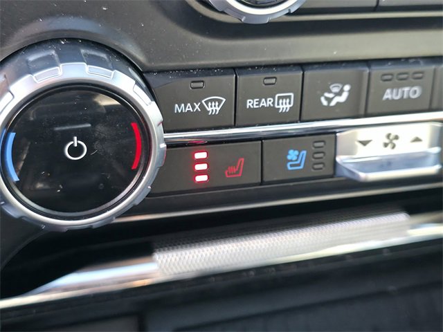 Used 2023 Ford F150 Lariat w/ Equipment Group 502A High image 25