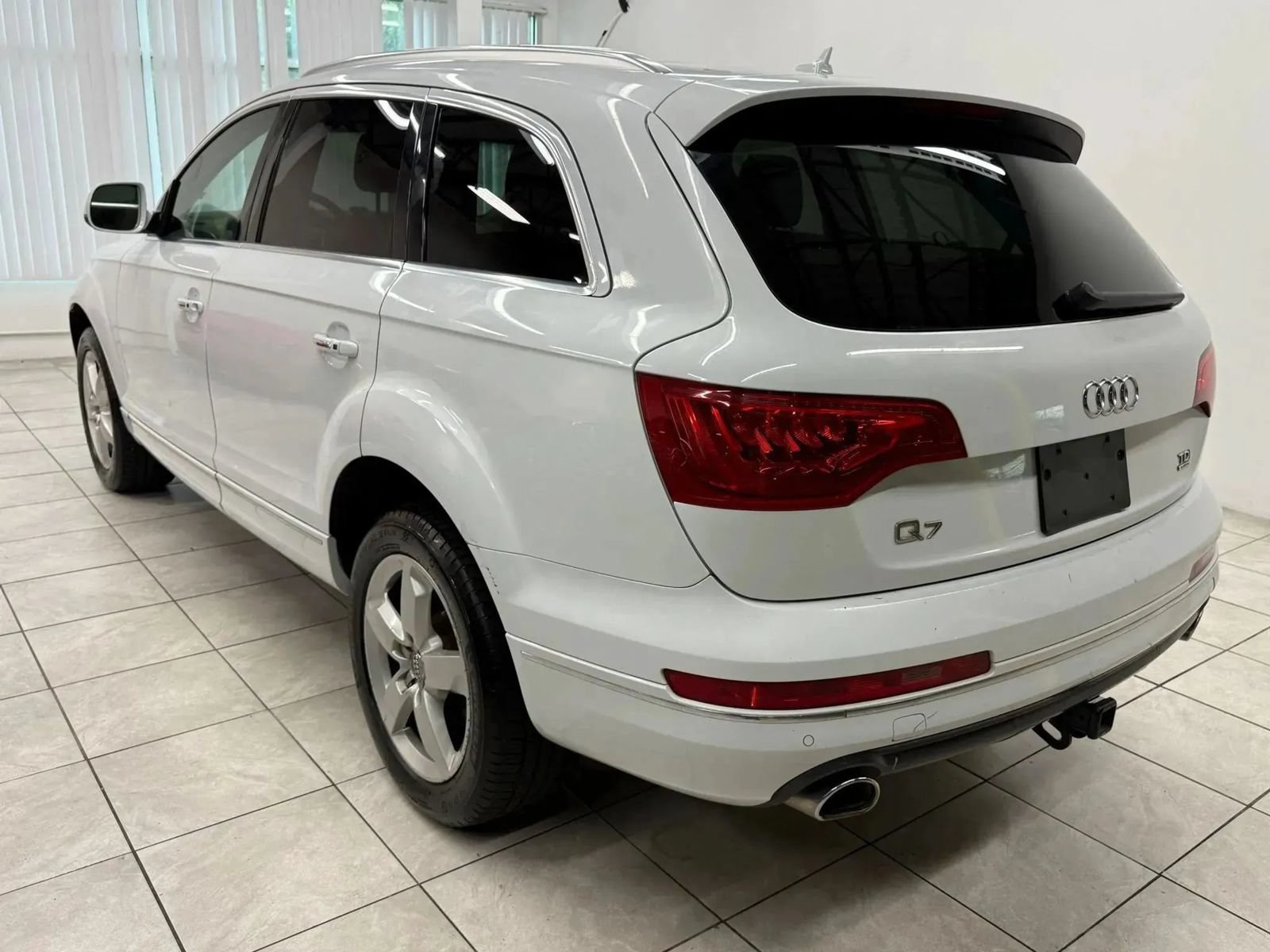 Used 2015 Audi Q7 TDI Premium Plus w/ Premium Plus Package AWD/4WD image 7