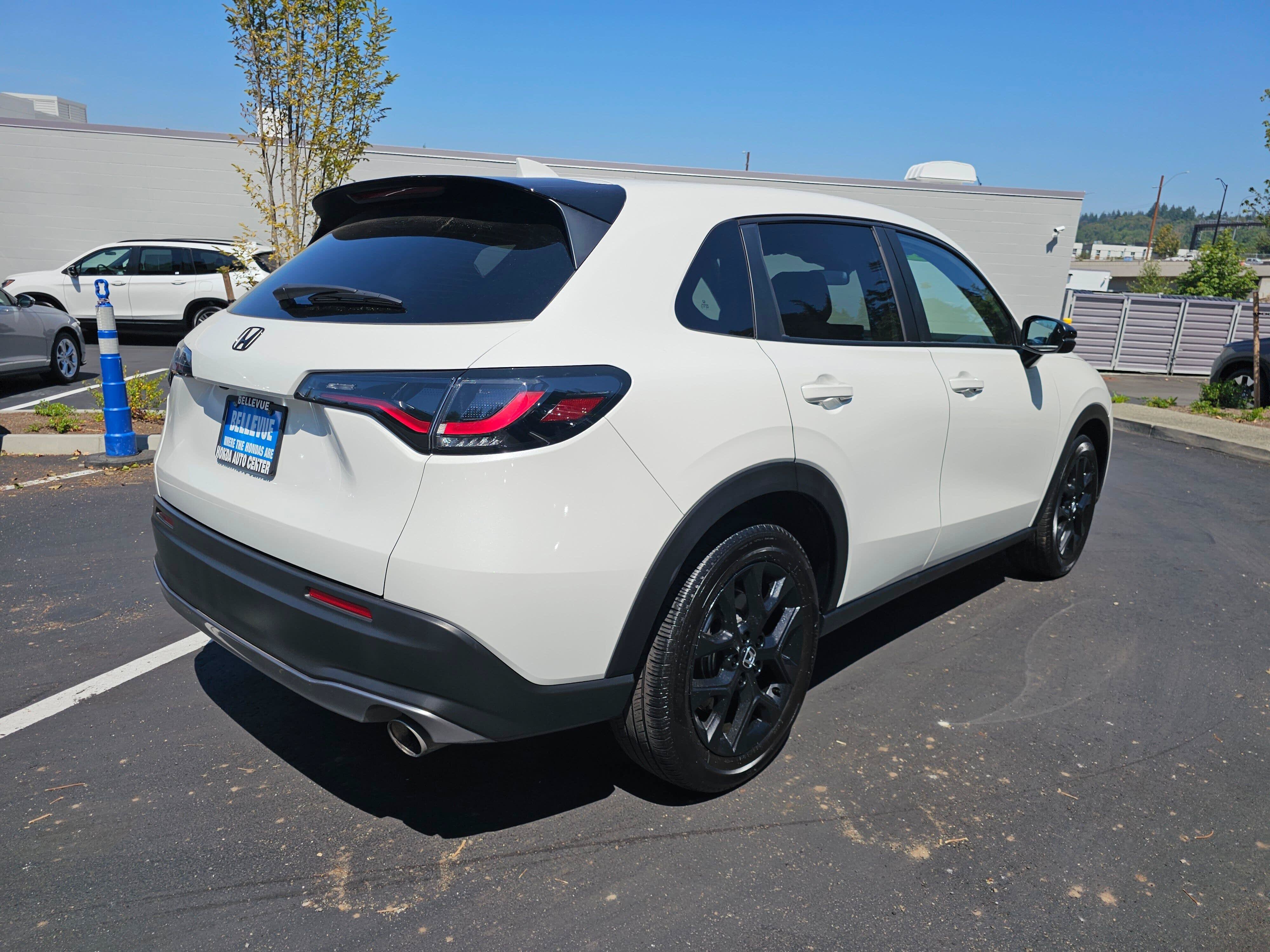 Used 2024 Honda HR-V Sport image 7
