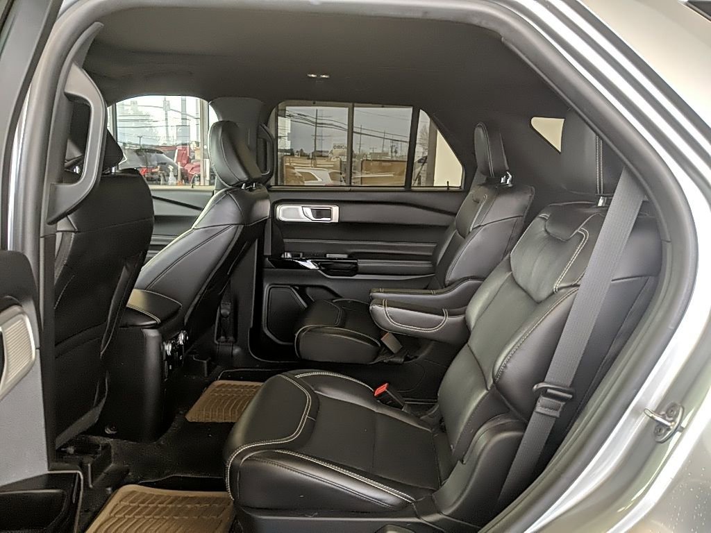 Certified 2022 Ford Explorer ST w/ Equipment Group 401A AWD/4WD image 14