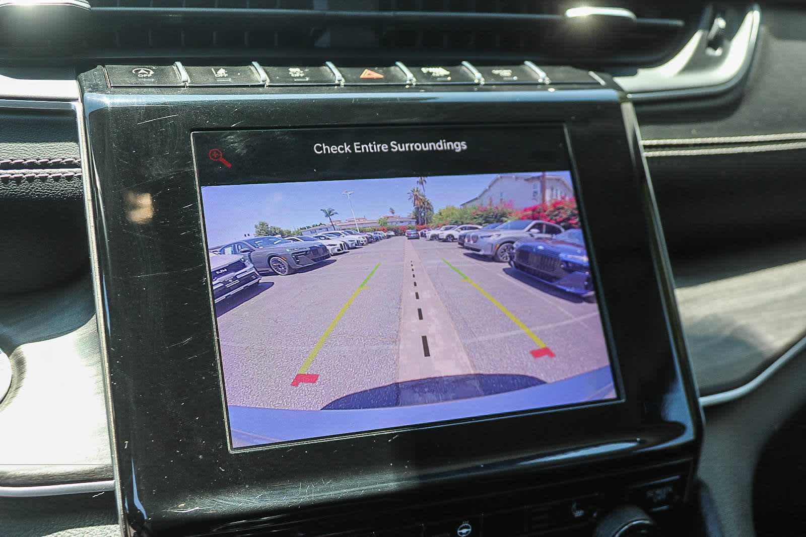 Used 2022 Jeep Grand Cherokee L Limited RWD image 31